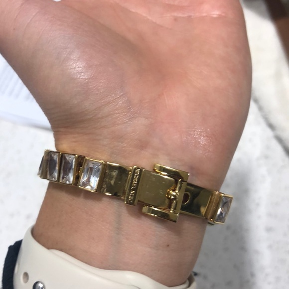 MK gold bracket - Picture 2 of 3